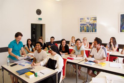 Foto vom Unterricht in einem Integrationskurses bei der vhs Speyer